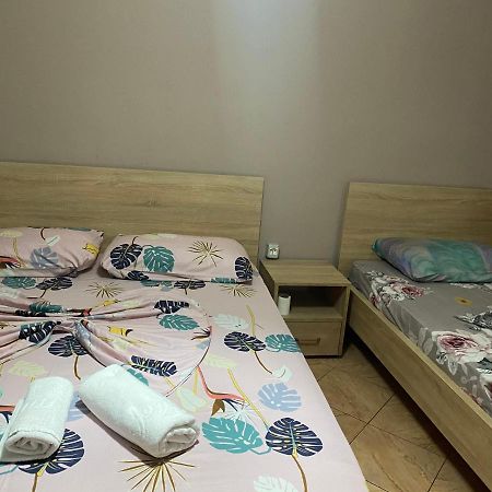 Guesthouse Sense Тирана Экстерьер фото