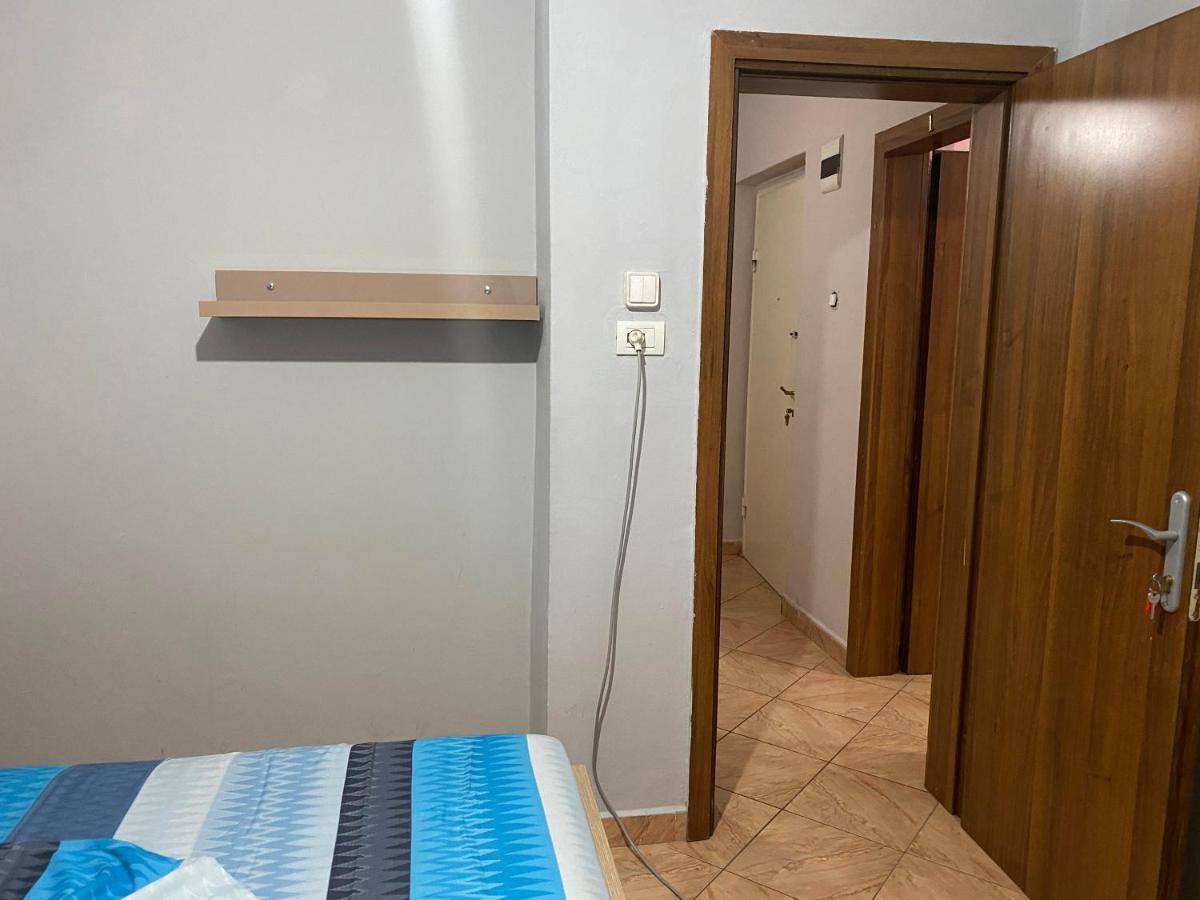 Guesthouse Sense Тирана Экстерьер фото
