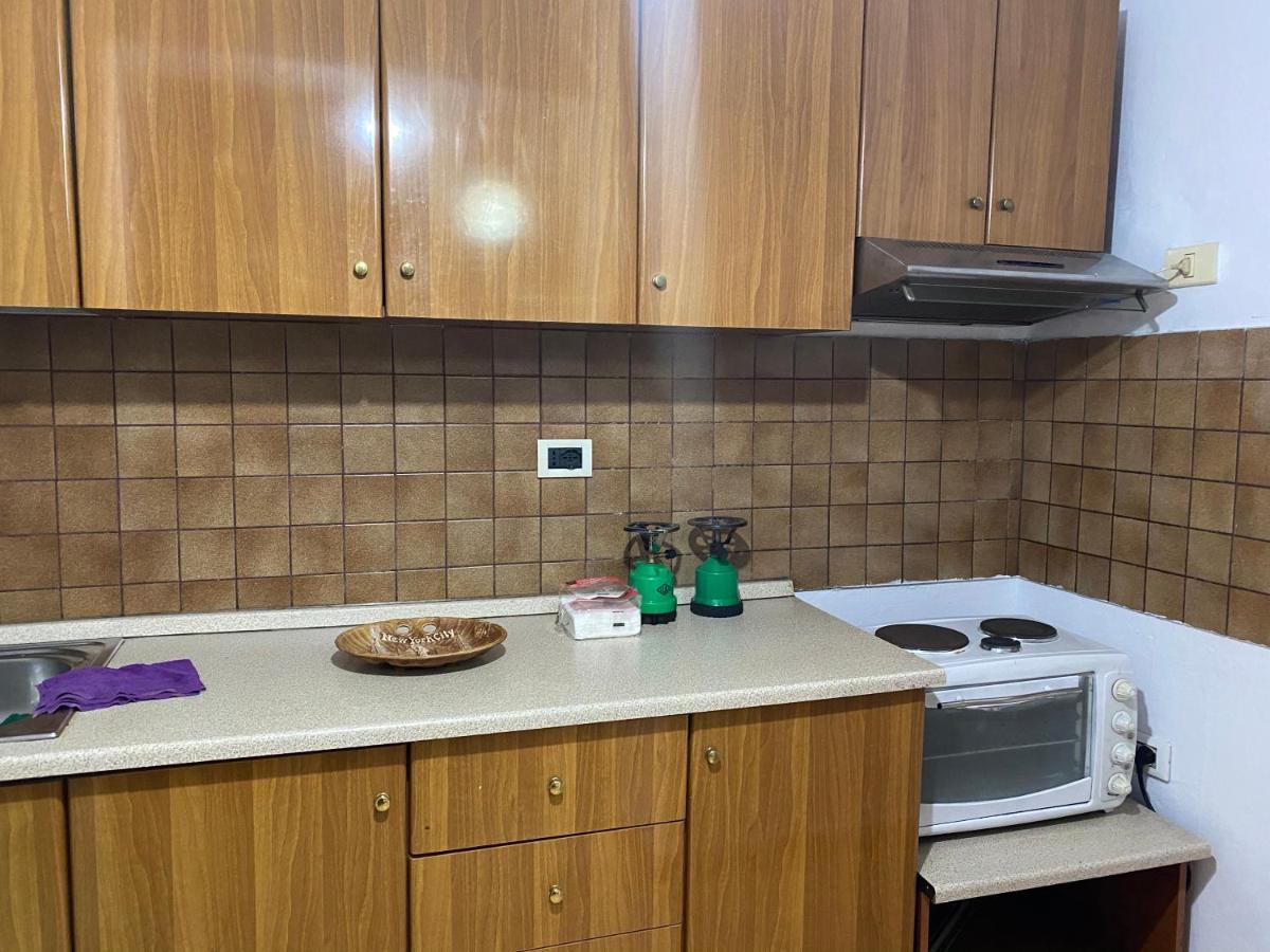 Guesthouse Sense Тирана Экстерьер фото