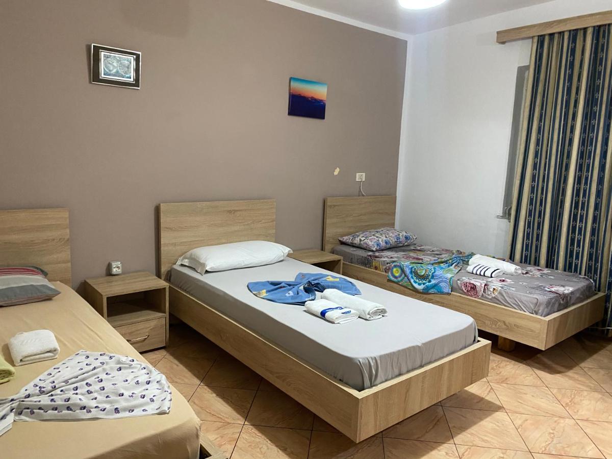 Guesthouse Sense Тирана Экстерьер фото