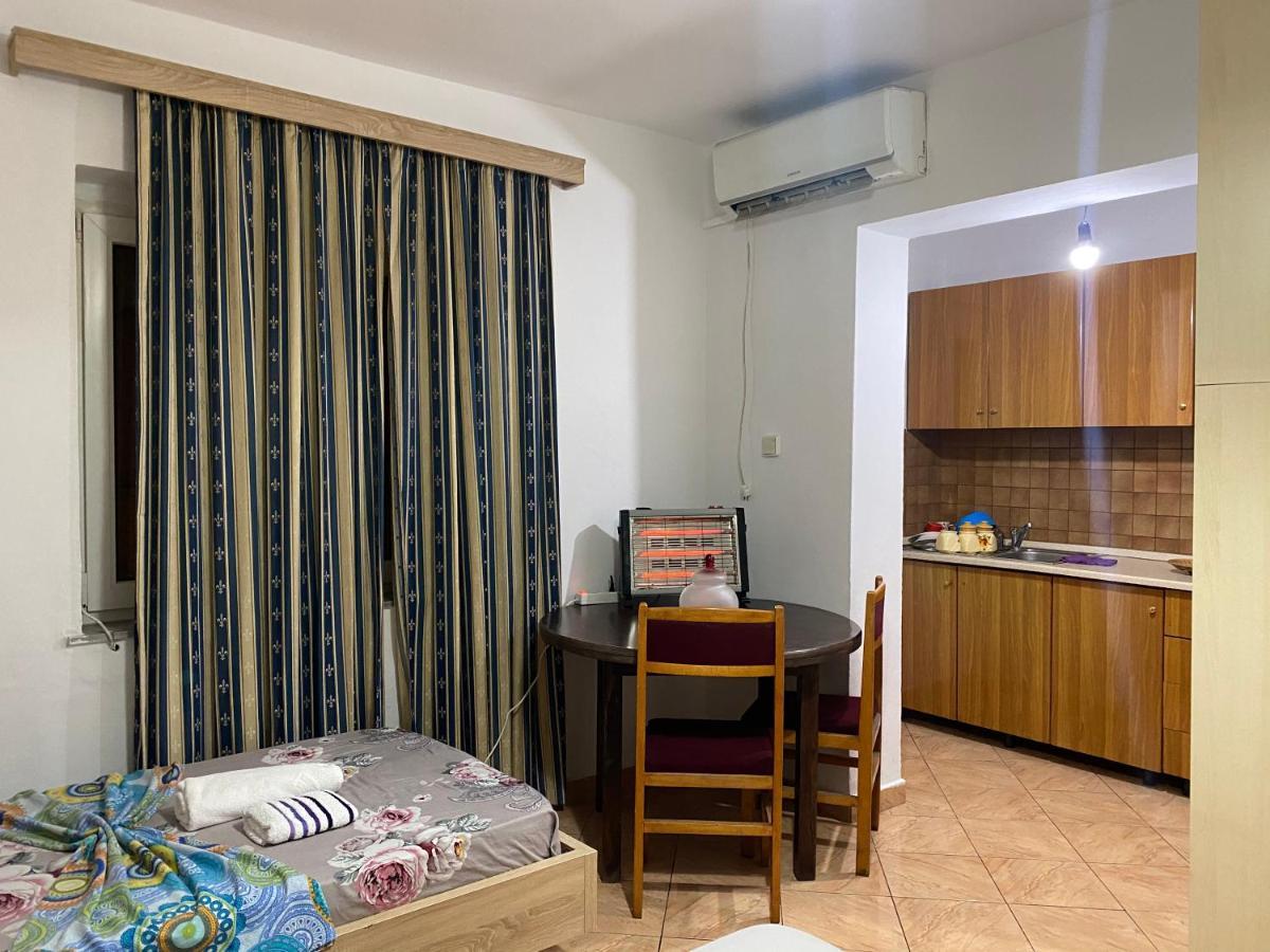 Guesthouse Sense Тирана Экстерьер фото